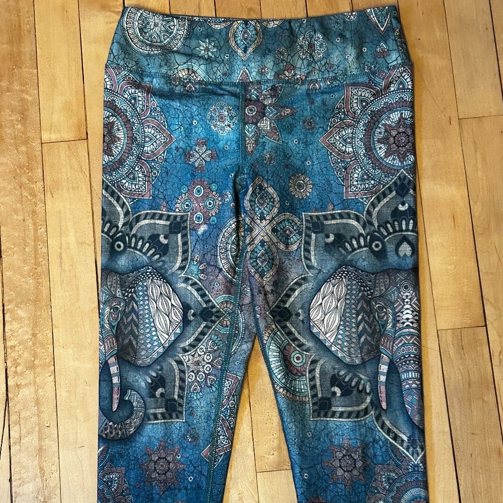 Evolution and Creation Elephant Leggings (L)
